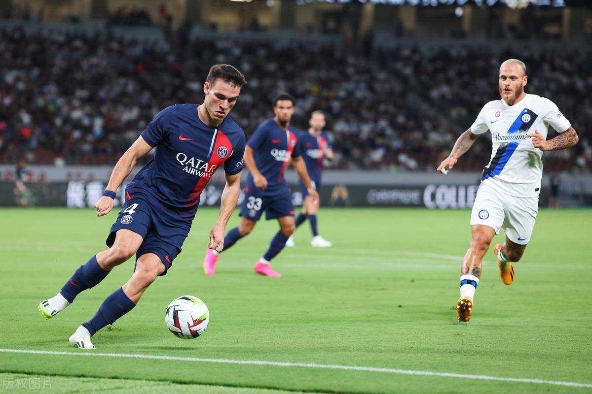 法甲巅峰战：巴黎圣日耳曼迎战斯特拉斯堡，榜首之争一触即发